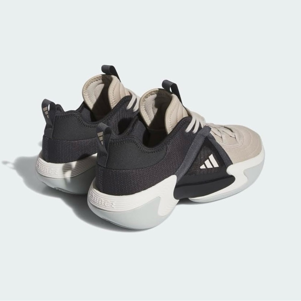 NWT- Adidas Women’s Exhibit Select Basketball Shoes Beige/Off White/Carbon - Picture 2 of 5